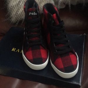 Boys shoes polo size 3 1/2